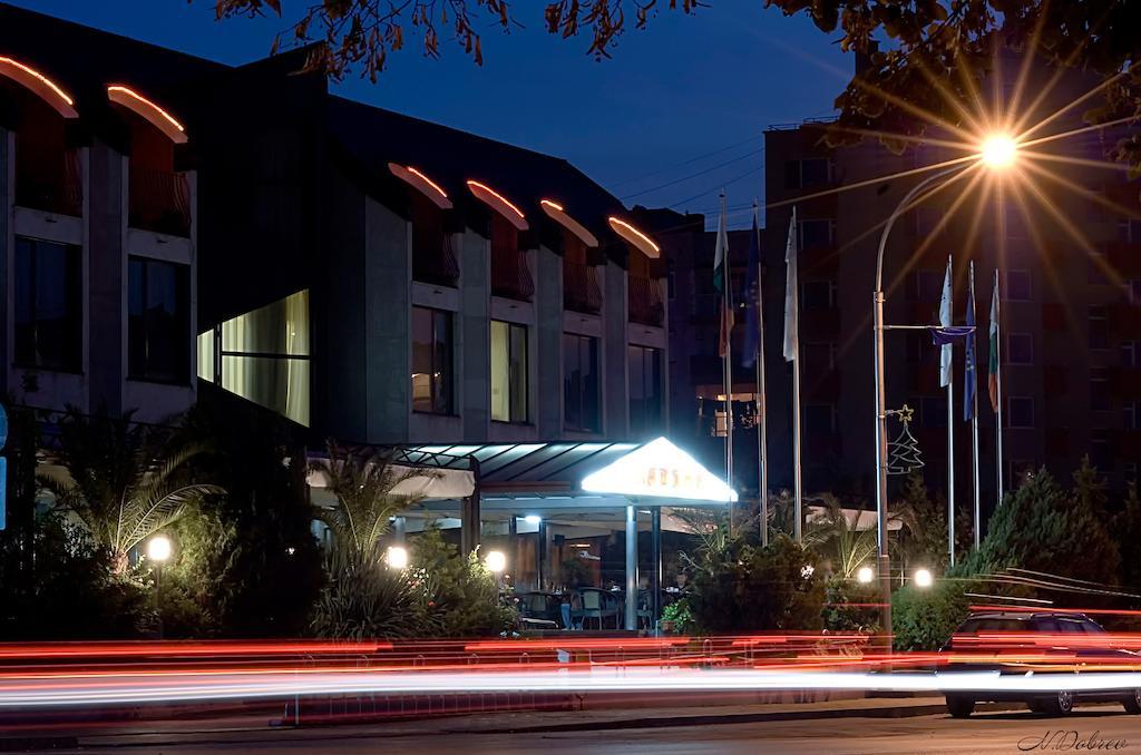 Hotel Slaviani Dimitrovgrad  Exterior foto